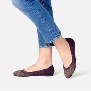 Rothys Eggplant Rose Gold Metallic 8 round toe flat. Clean, gently worn.